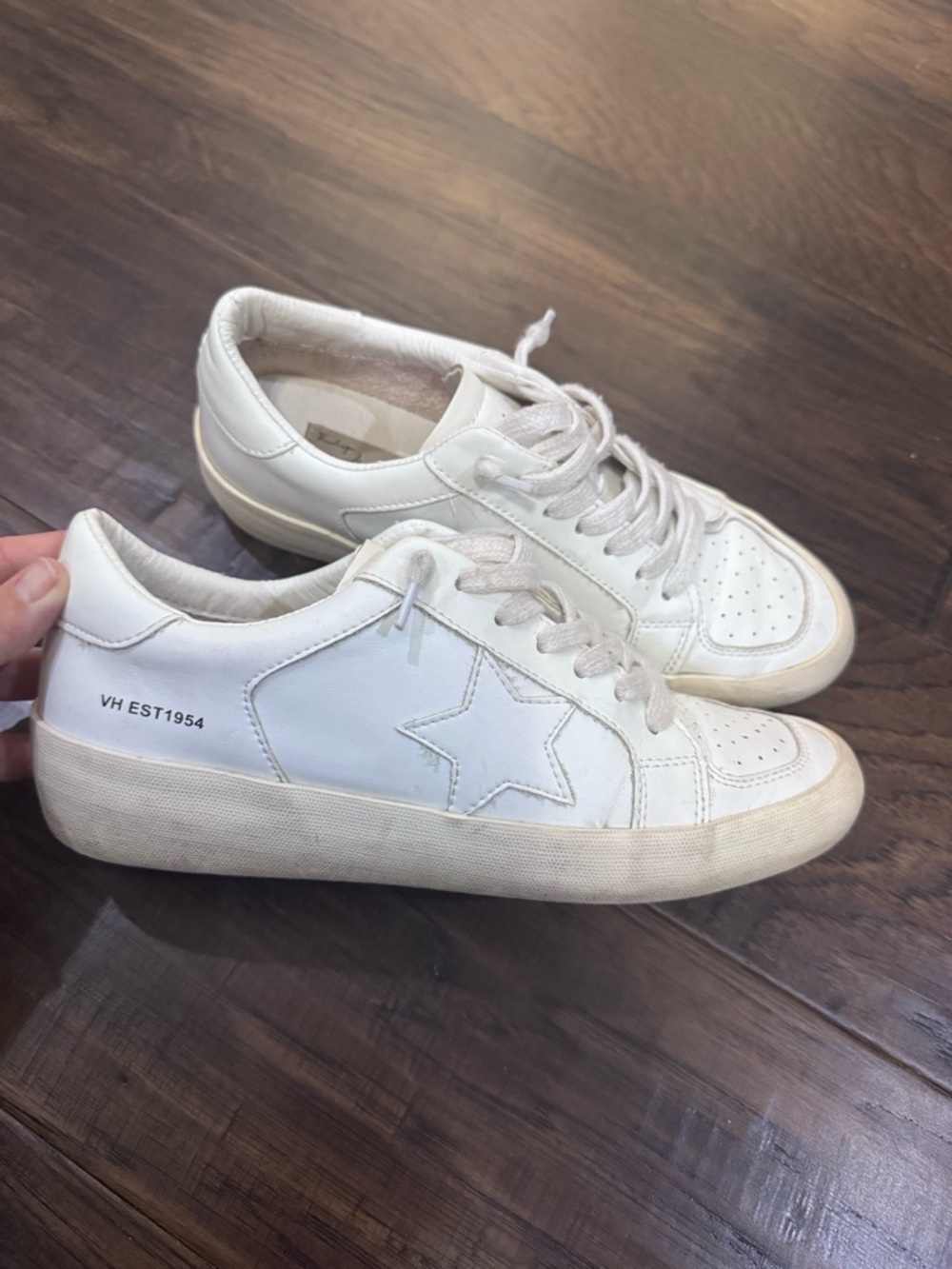 Vintage Havana White Leather Low-Top Star Sneakers
